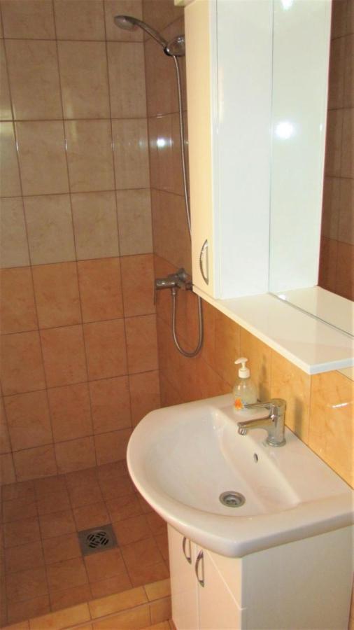 Horvath Apartmanhaz Oroshaza Exterior photo